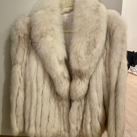 Fox Fur coat - Picture 7 of 10